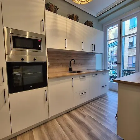 Apartament 649a El Rincon De Cimadevilla By R2r Consulting Oviedo